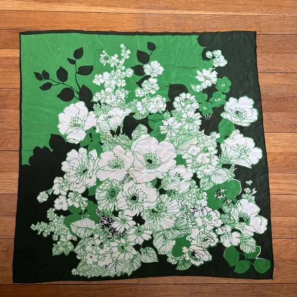 Vintage Floral Printed Silk Scarf - Picture 2 of 6
